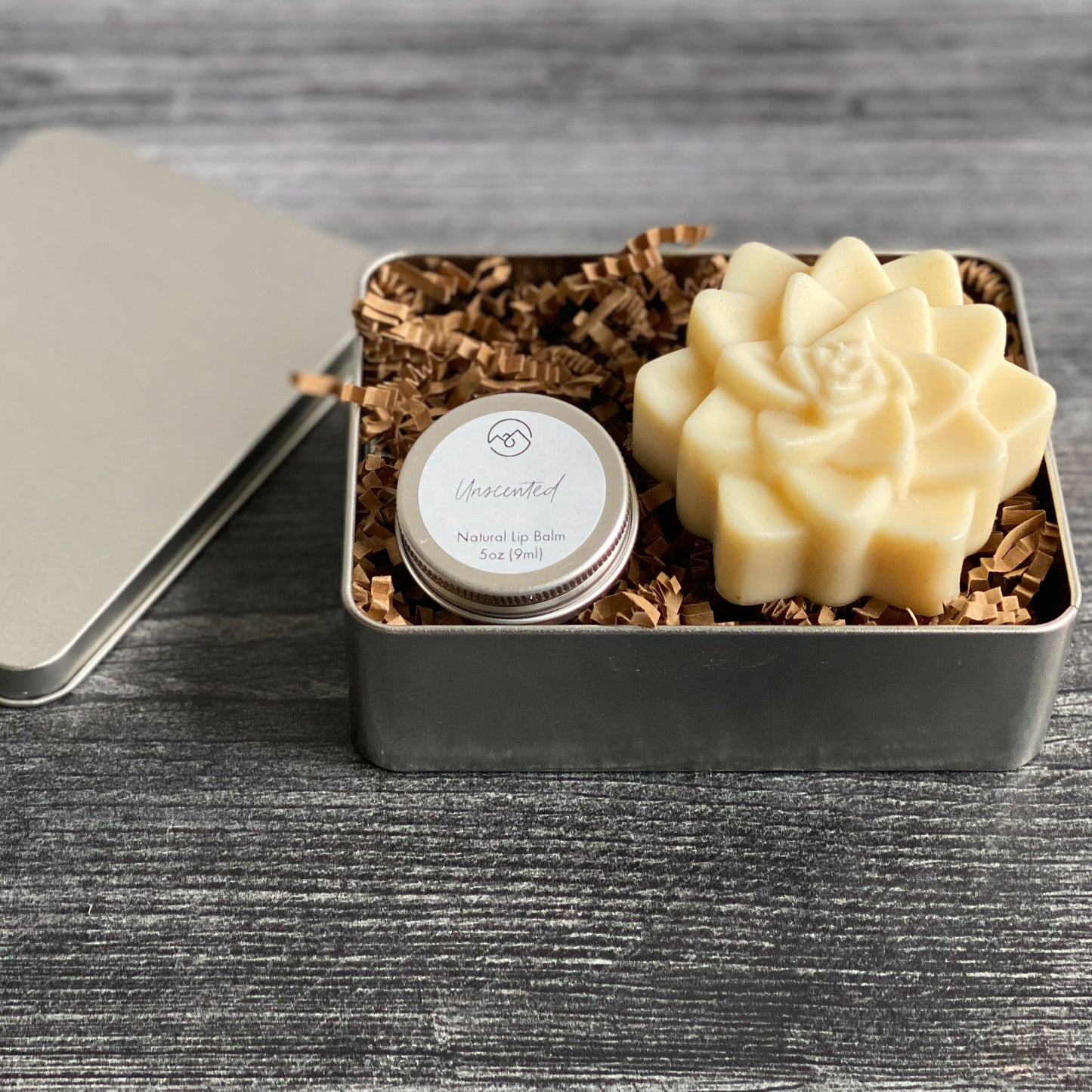 Fresh Face Gift Tin - Aloe & Oatmeal